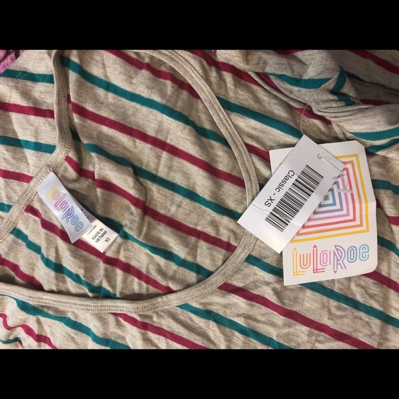 LULAROE (BRAND NEW WITH TAGS) short sleeve - Picture 2 of 4